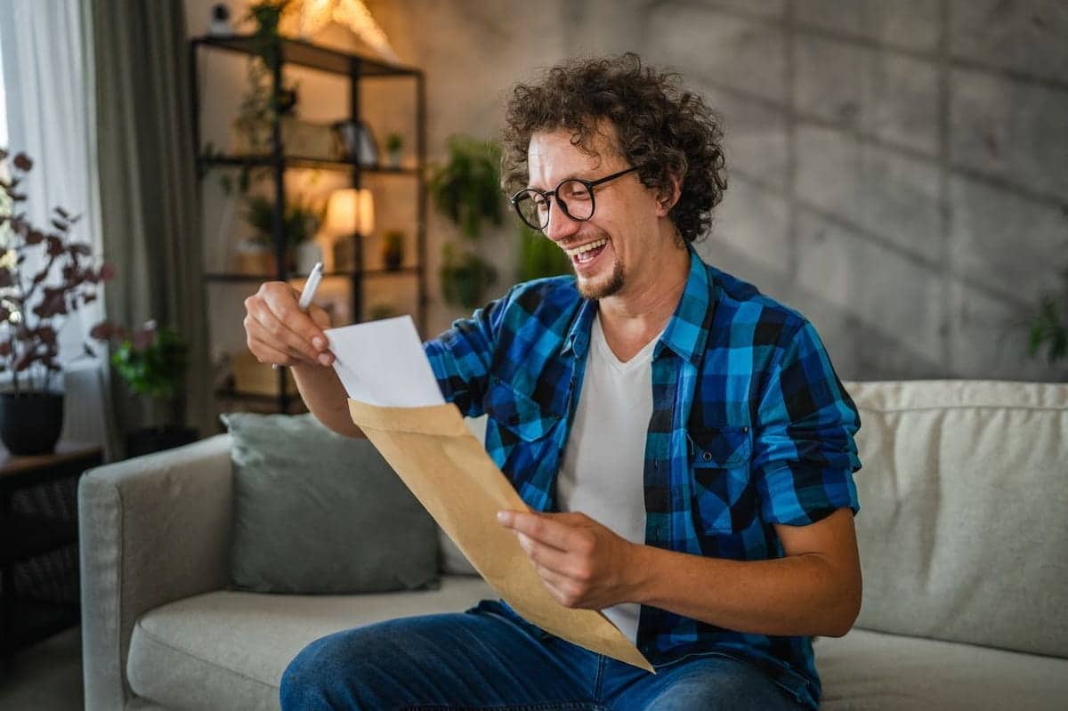 These temporary residence applicants are seeing shorter wait times